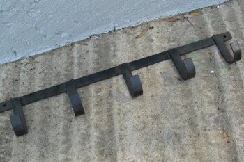 steel 5 hook rack