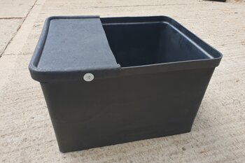 plastic water trough 135 litre